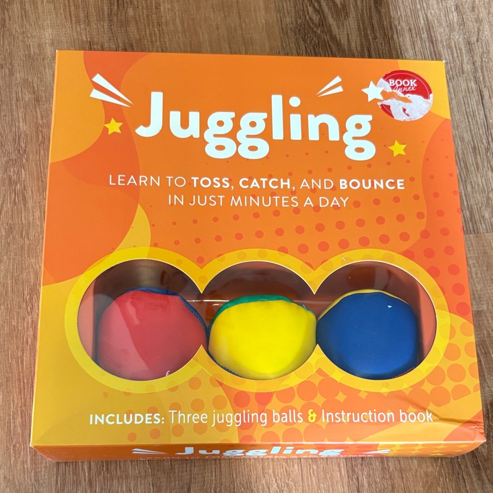 NWT Juggling: Learn to Toss, Catch, and Bounce in Just Minutes a Day w/ 3 Balls
